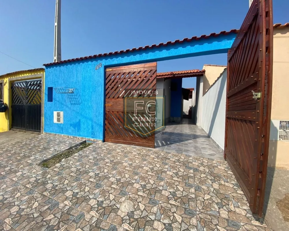 Casa à venda com 2 quartos, 138m² - Foto 2