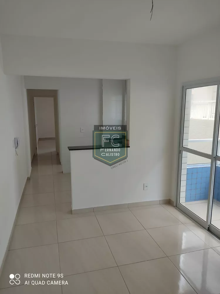 Apartamento à venda com 1 quarto, 45m² - Foto 2