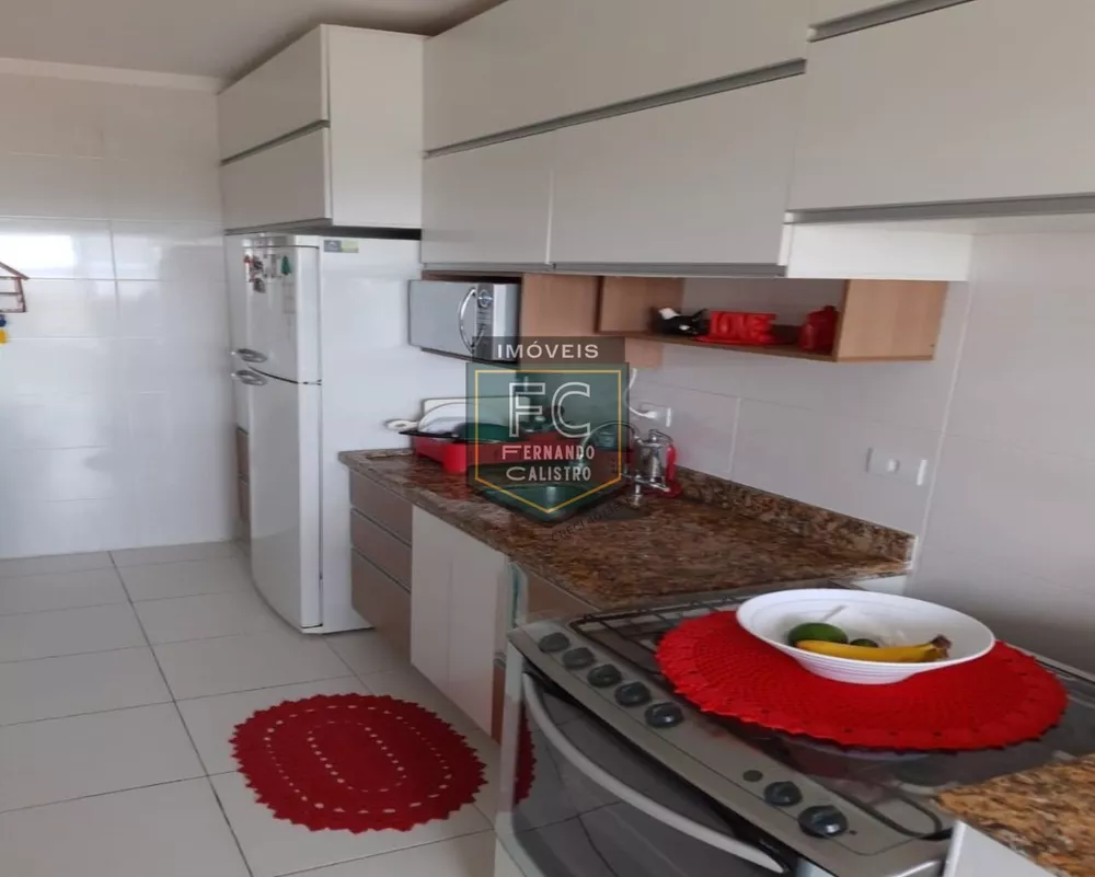 Apartamento à venda com 2 quartos, 65m² - Foto 4