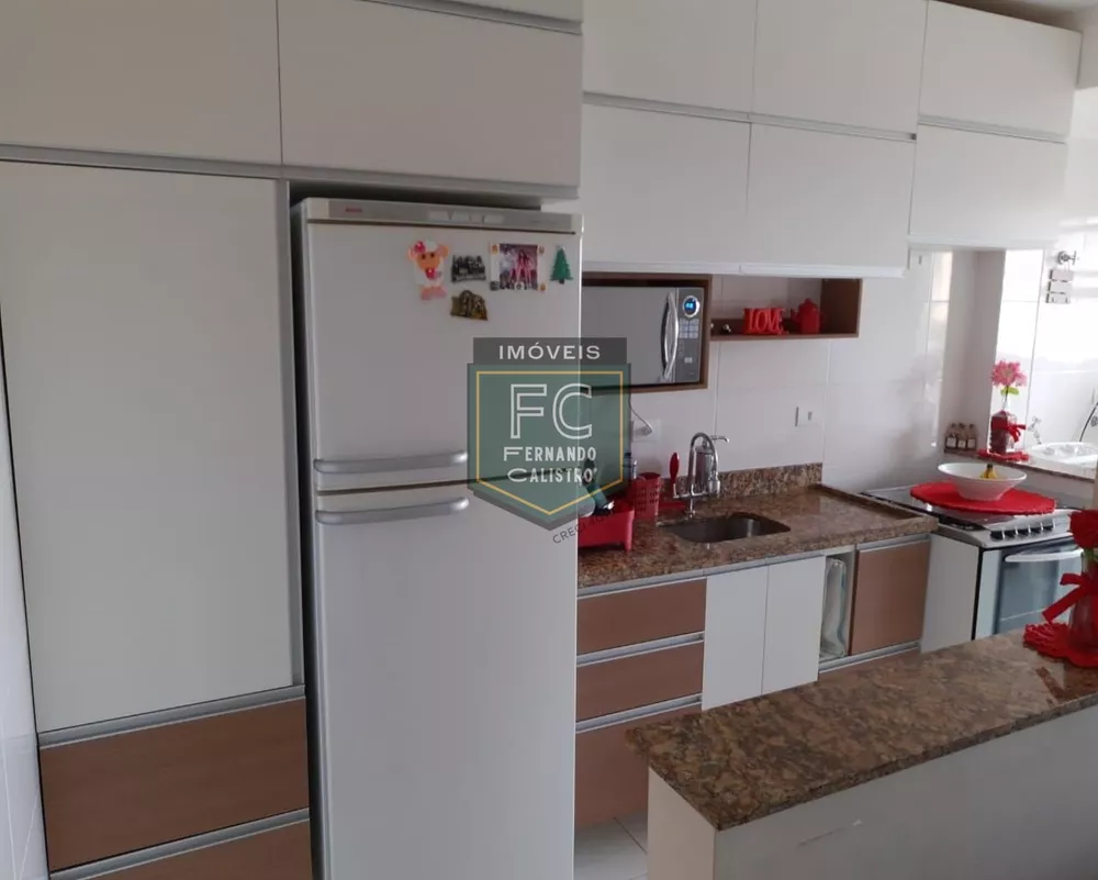 Apartamento à venda com 2 quartos, 65m² - Foto 3