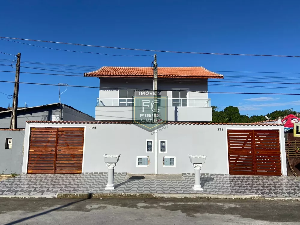 Casa à venda com 2 quartos, 125m² - Foto 2