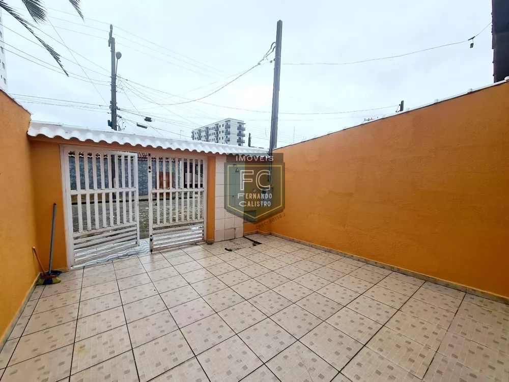 Casa à venda com 3 quartos, 140m² - Foto 2