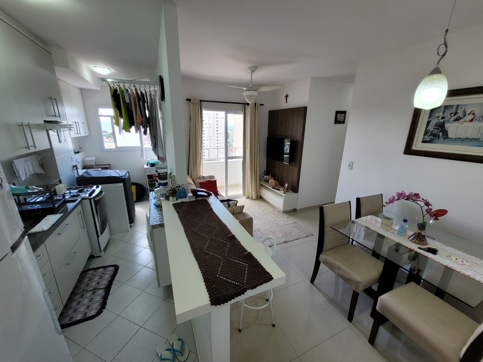 Apartamento à venda com 3 quartos, 65m² - Foto 1