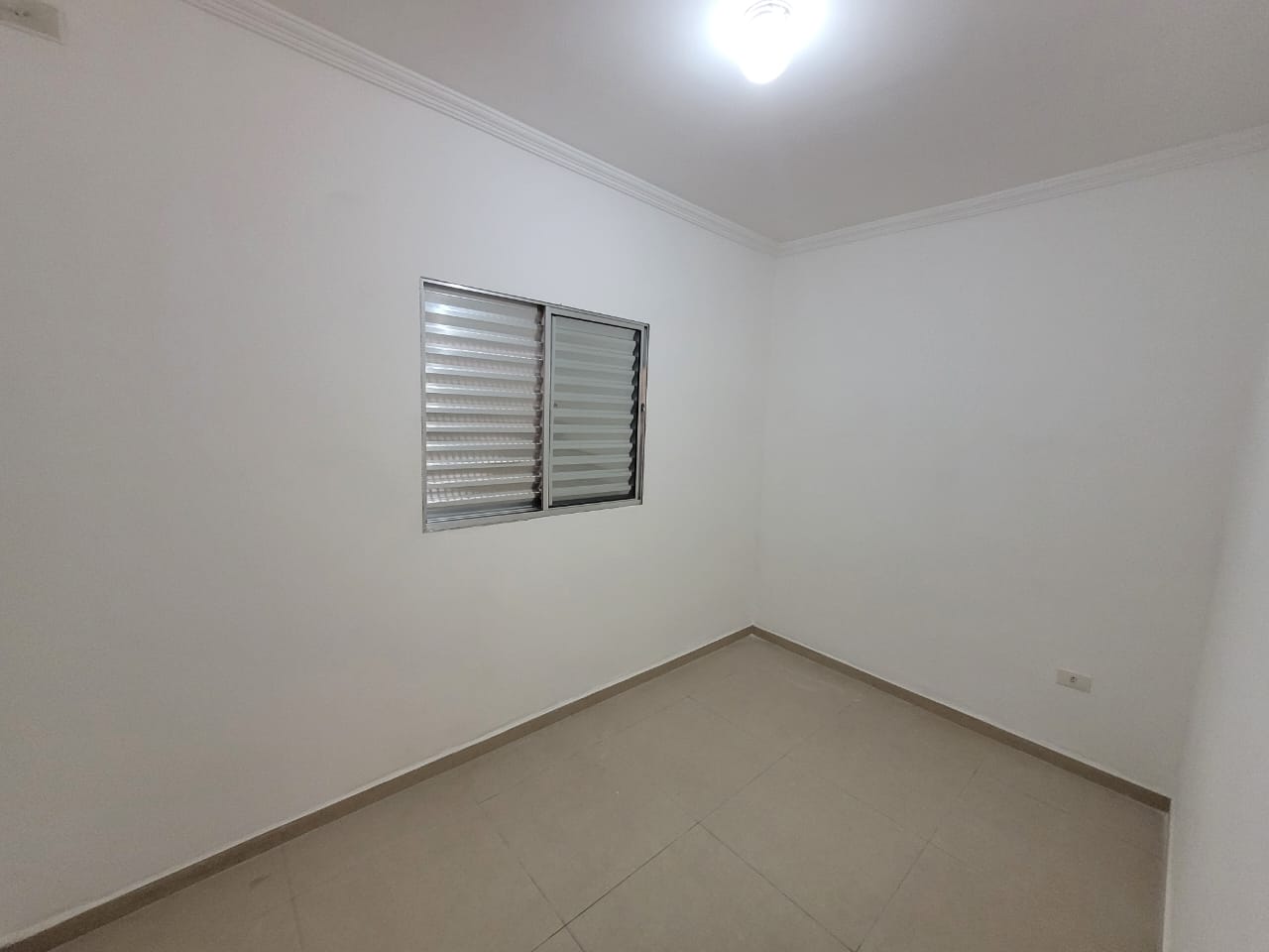 Casa à venda com 3 quartos, 80m² - Foto 5