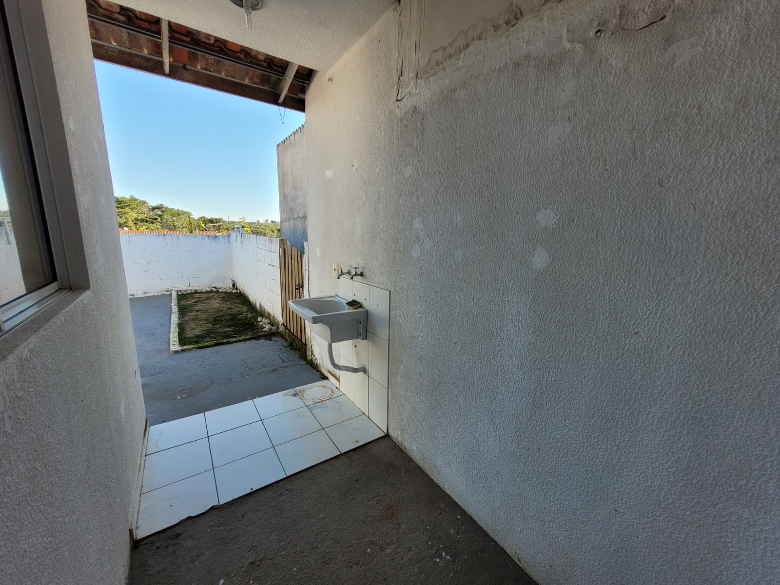 Casa de Condomínio à venda com 3 quartos, 60m² - Foto 2