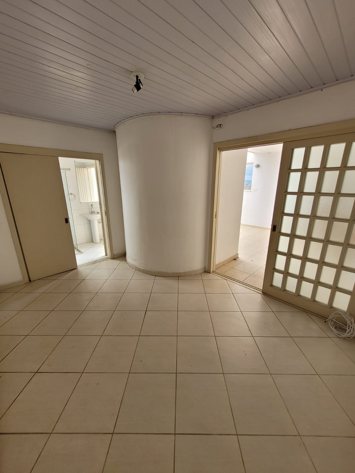 Apartamento à venda com 4 quartos, 148m² - Foto 17