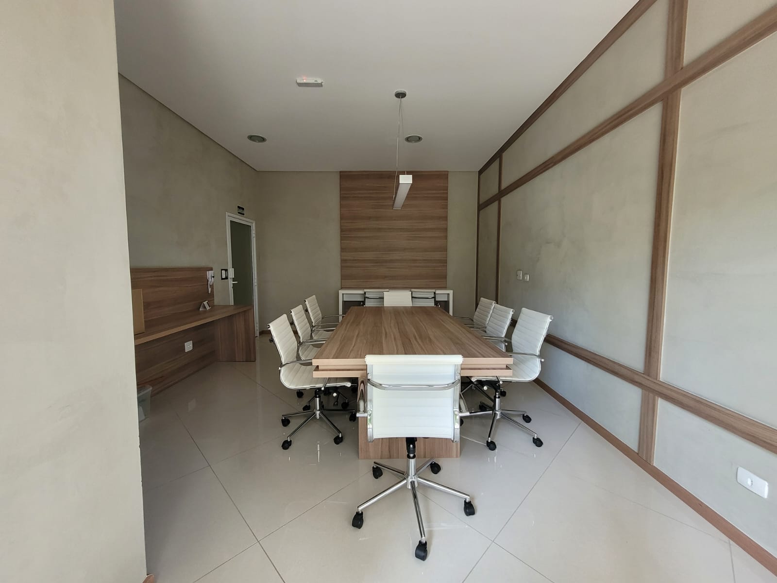 Apartamento à venda com 2 quartos, 72m² - Foto 2