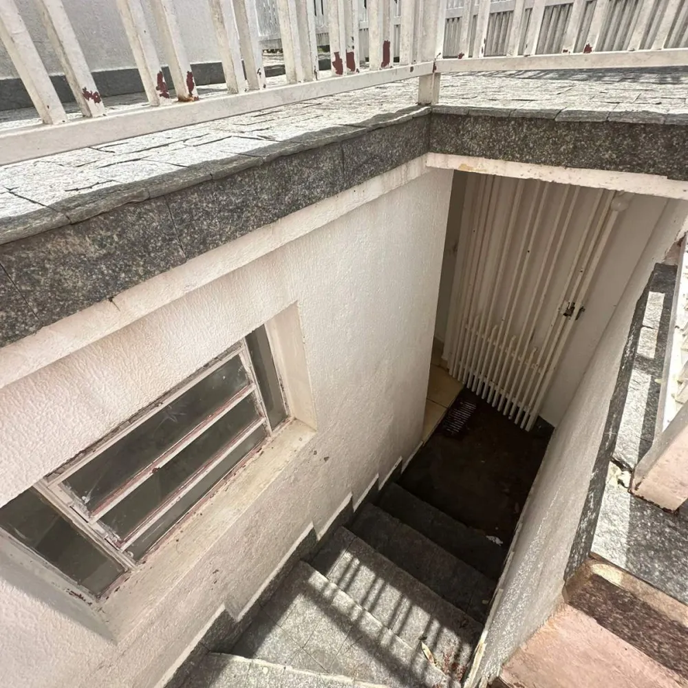 Casa, 4 quartos, 250 m² - Foto 11