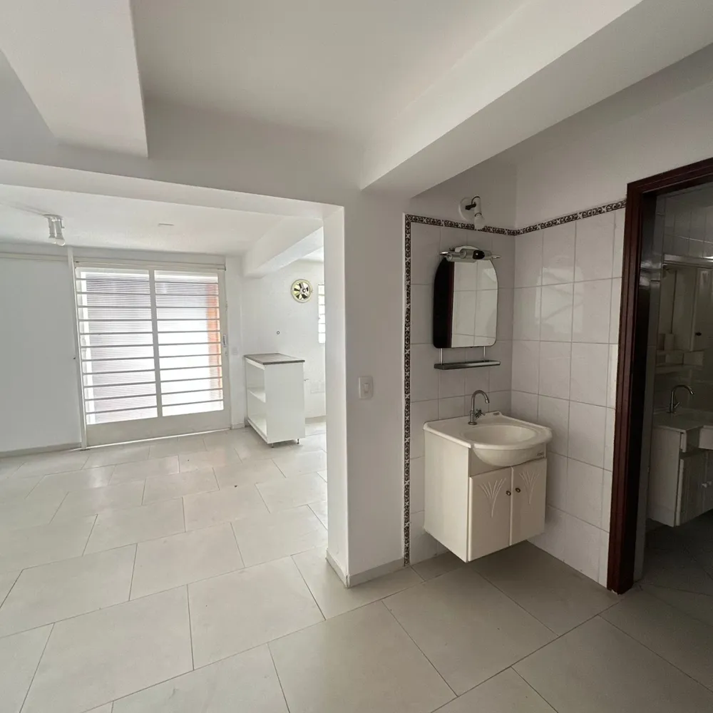 Casa, 4 quartos, 250 m² - Foto 9