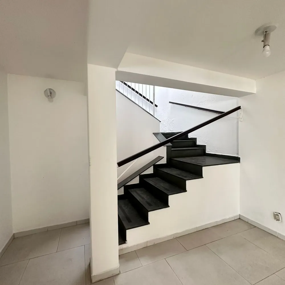 Casa, 4 quartos, 250 m² - Foto 8