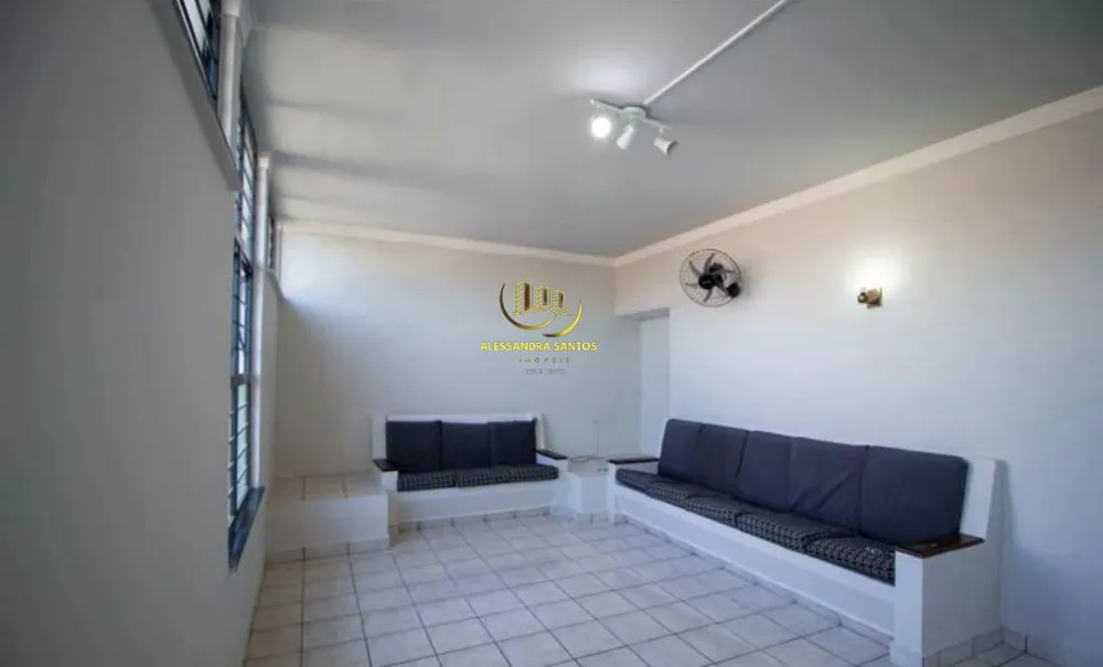 Casa, 3 quartos, 255 m² - Foto 4