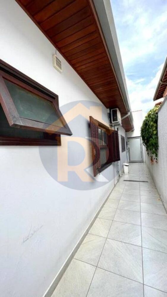 Casa à venda com 3 quartos - Foto 6