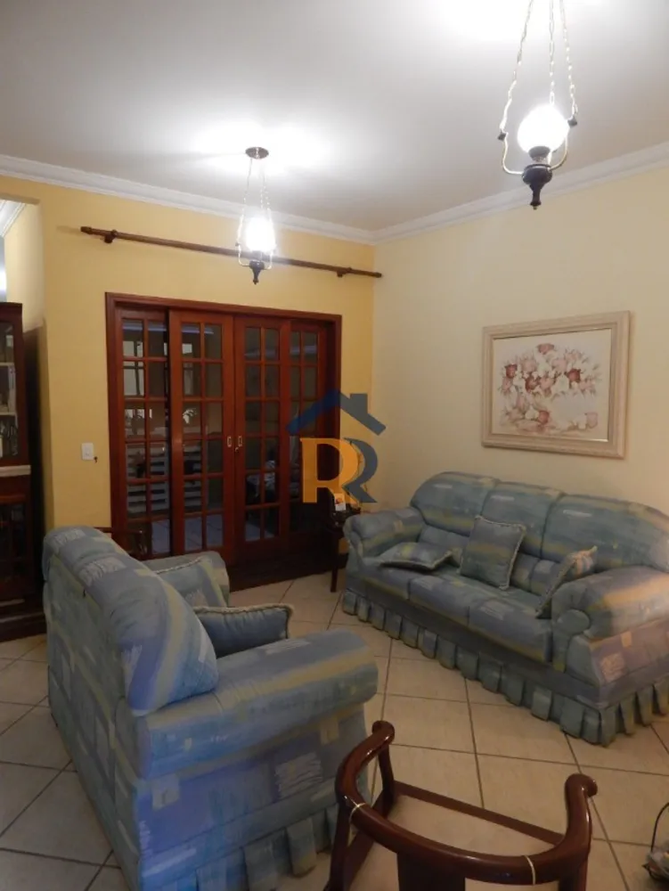 Casa, 3 quartos, 310 m² - Foto 2