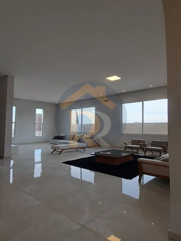 Casa à venda e aluguel com 4 quartos, 1000m² - Foto 3