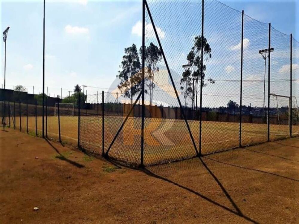 Casa à venda e aluguel com 4 quartos, 1000m² - Foto 8