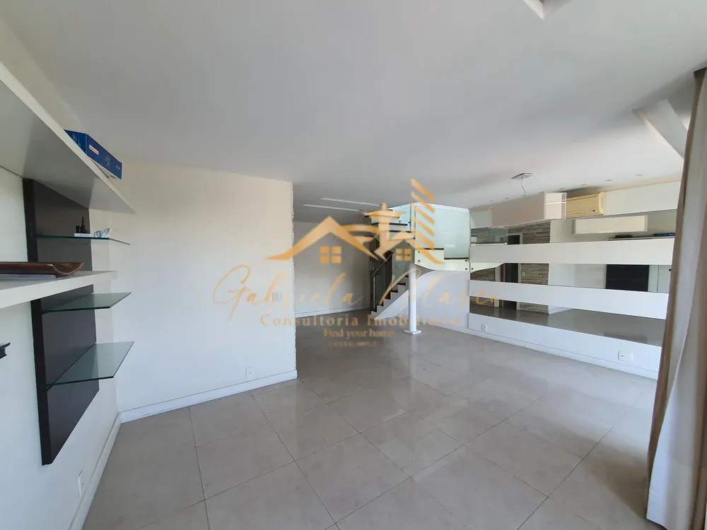 Cobertura, 3 quartos, 243 m² - Foto 4