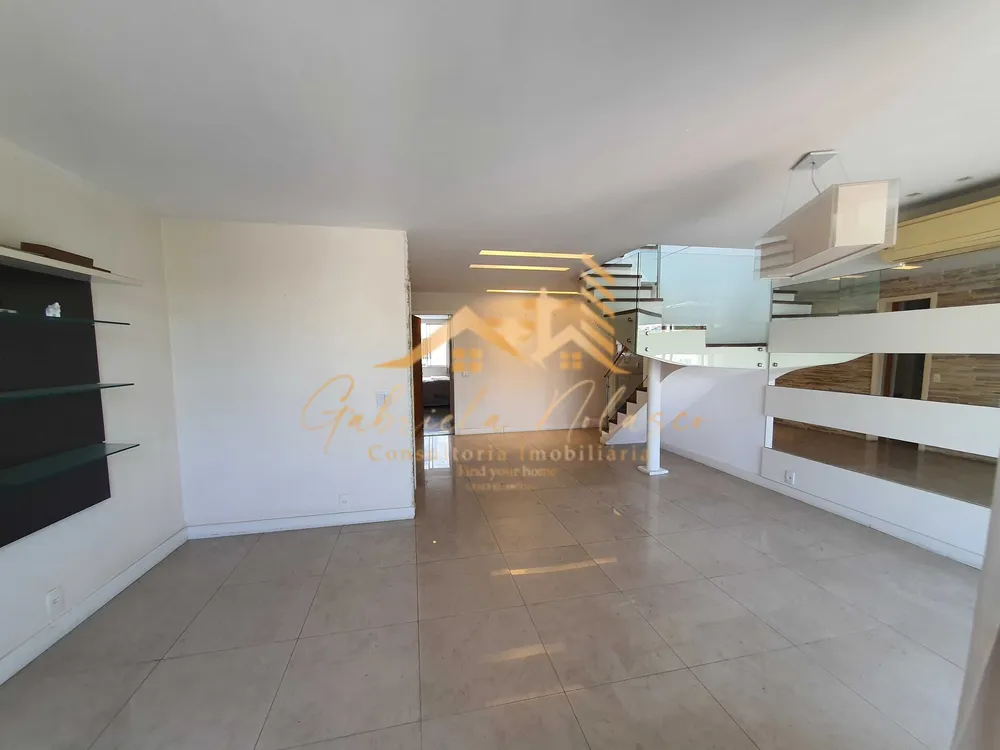 Cobertura, 3 quartos, 243 m² - Foto 5