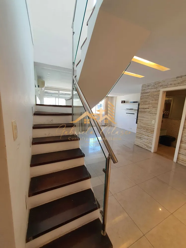 Cobertura, 3 quartos, 243 m² - Foto 8