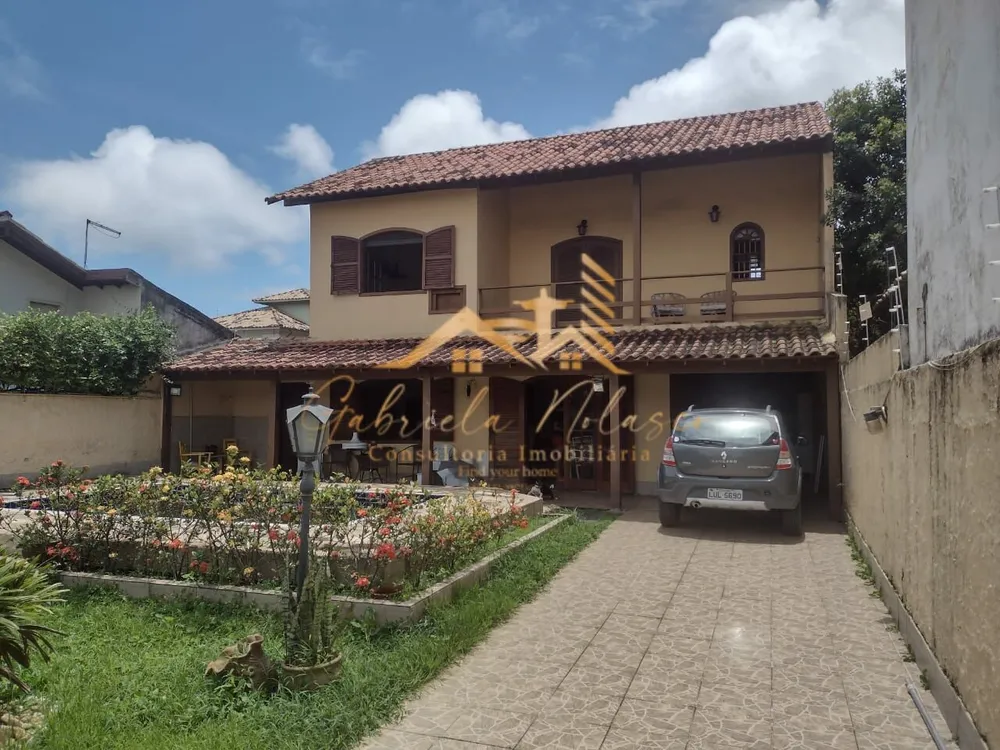 Casa, 4 quartos, 230 m² - Foto 1