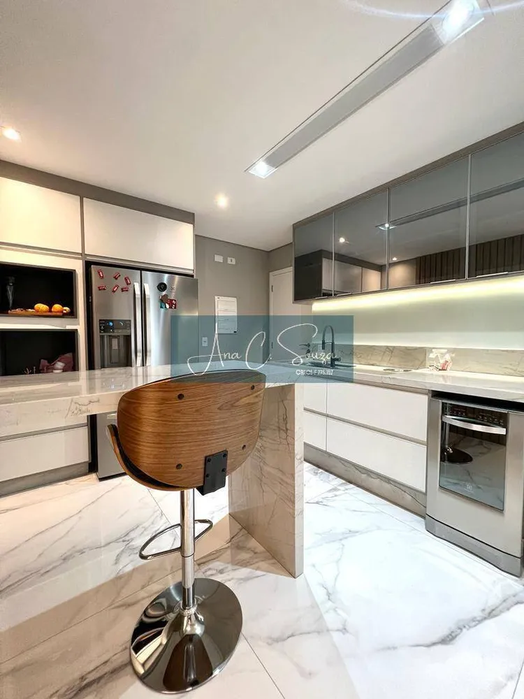 Apartamento, 3 quartos, 124 m² - Foto 1