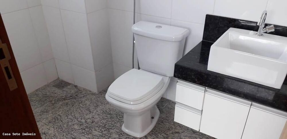 Apartamento, 3 quartos, 80 m² - Foto 2