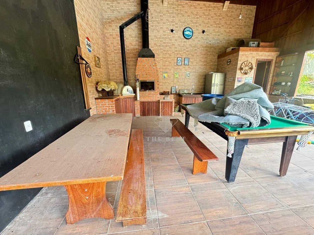 Casa, 4 quartos, 250 m² - Foto 8