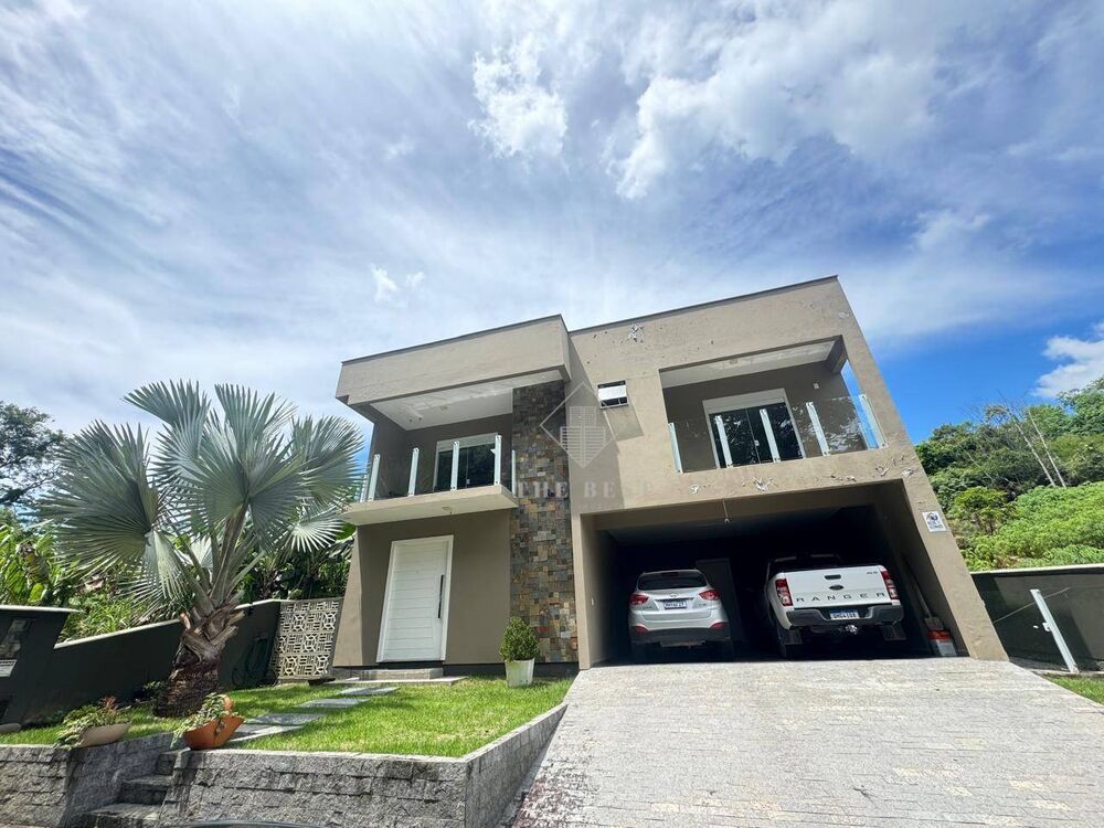 Casa, 4 quartos, 250 m² - Foto 1