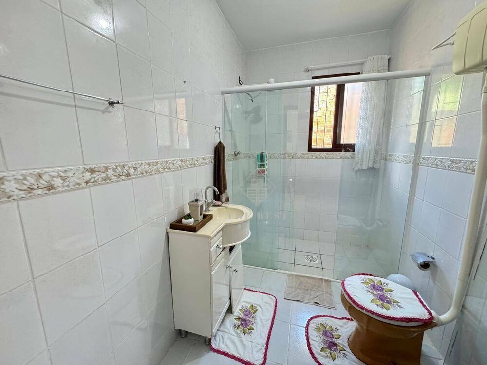 Casa à venda com 2 quartos, 79m² - Foto 4