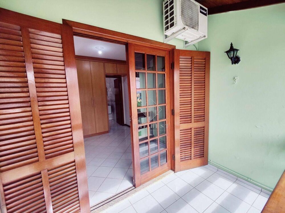 Casa de Condomínio à venda com 3 quartos, 158m² - Foto 16