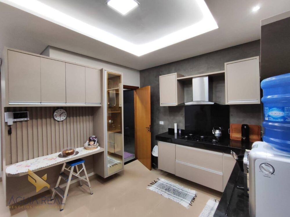 Casa, 3 quartos, 185 m² - Foto 15