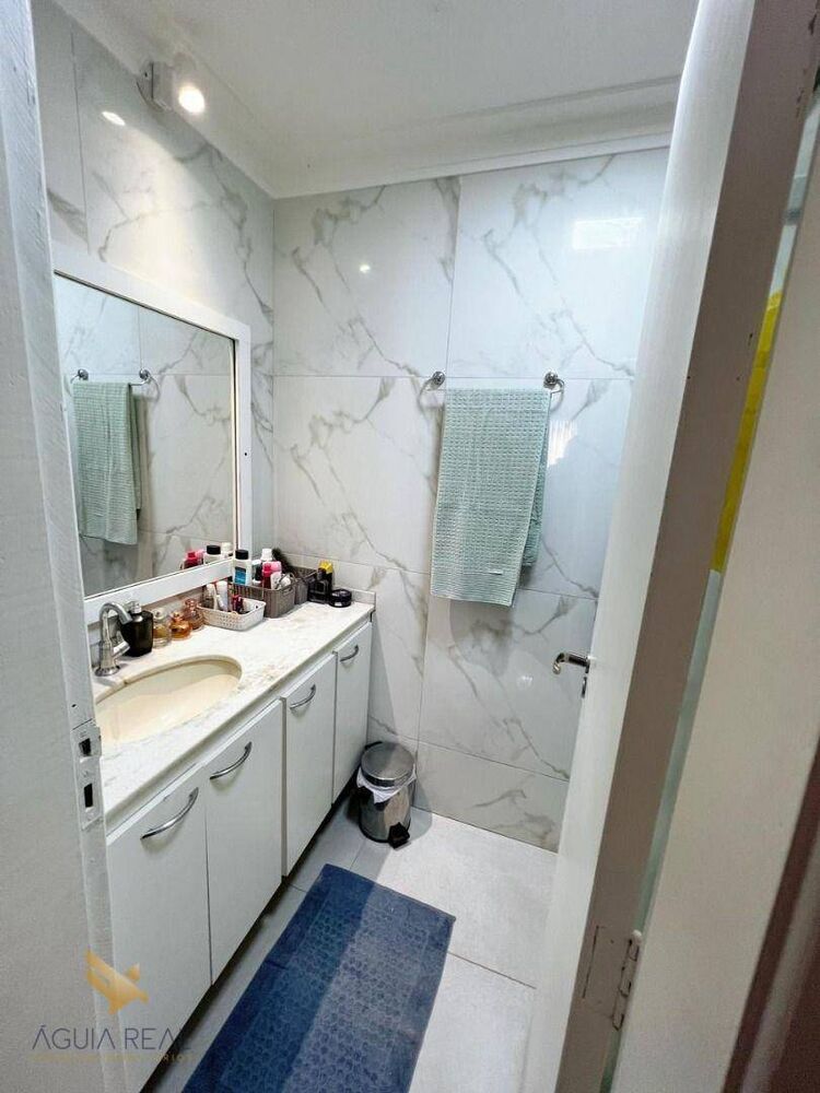Apartamento à venda com 3 quartos, 160m² - Foto 5