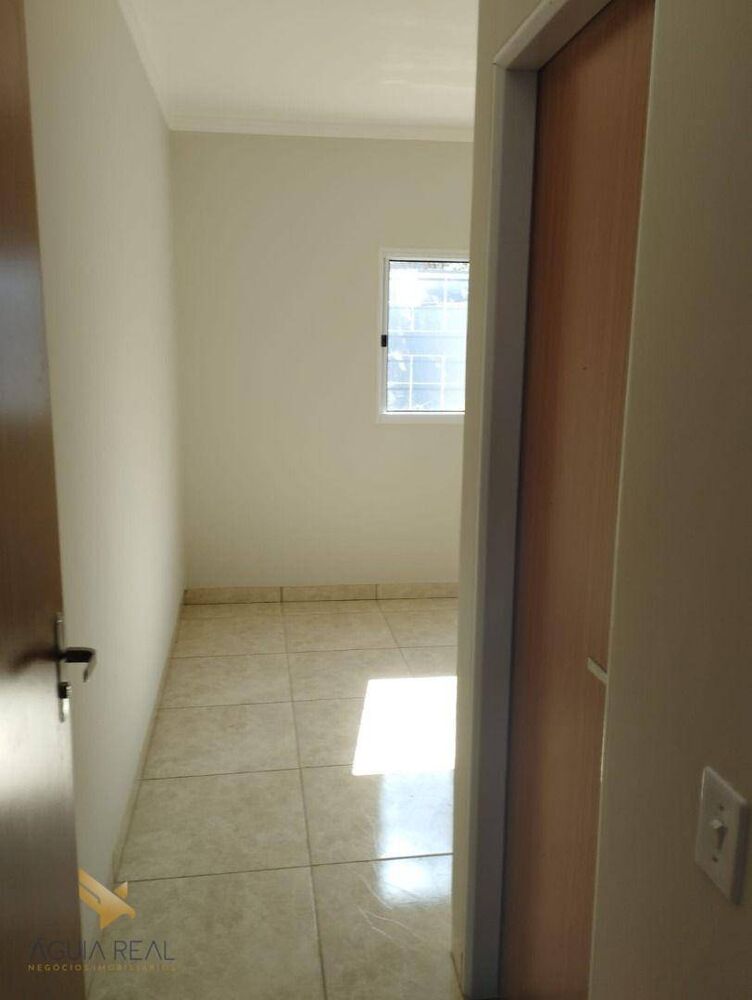 Casa à venda com 3 quartos, 79m² - Foto 5