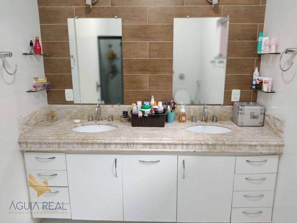 Casa, 4 quartos, 275 m² - Foto 4