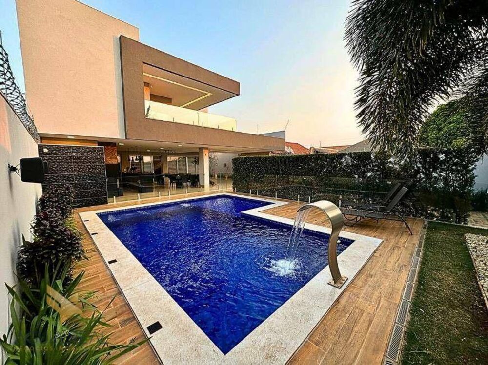 Sobrado, 4 quartos, 335 m² - Foto 1