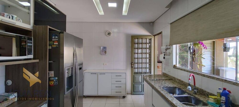 Casa à venda com 3 quartos, 165m² - Foto 7