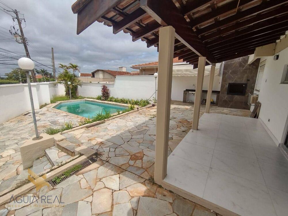 Sobrado, 6 quartos, 261 m² - Foto 8