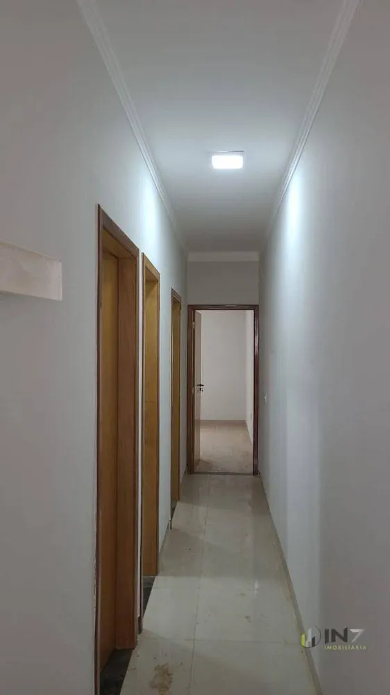 Casa, 3 quartos, 104 m² - Foto 2