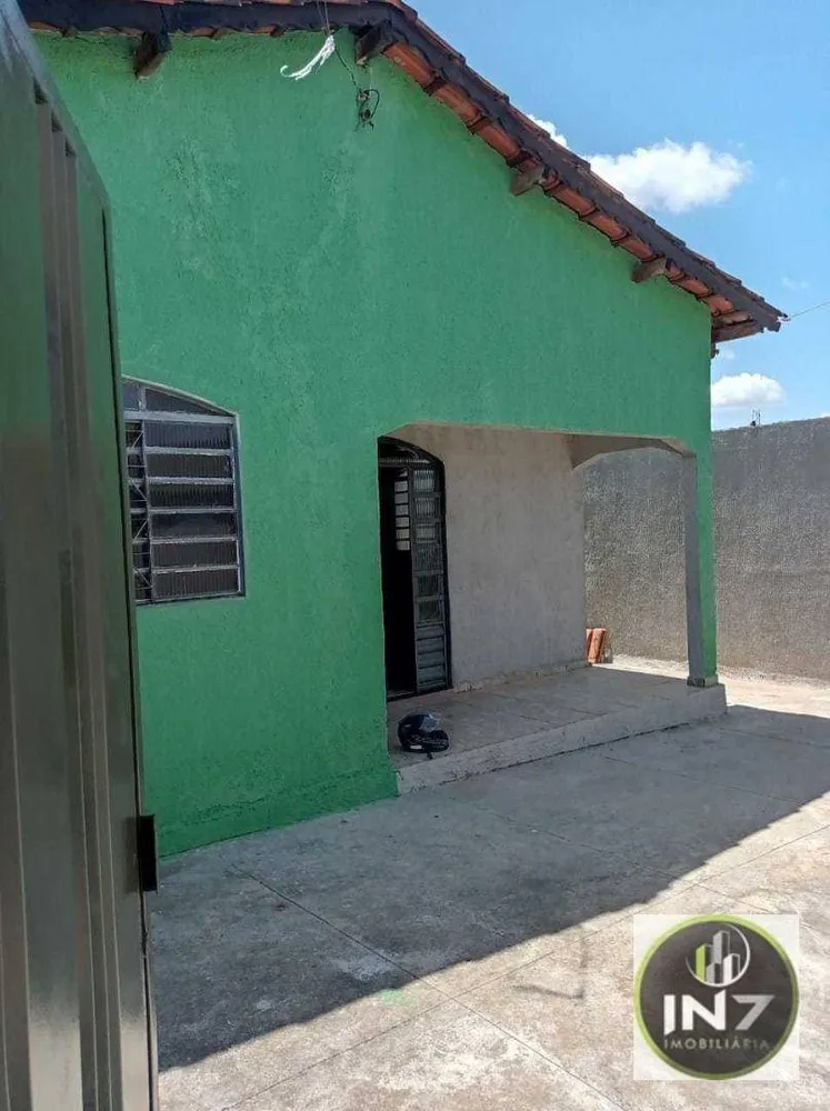 Casa, 3 quartos, 180 m² - Foto 1