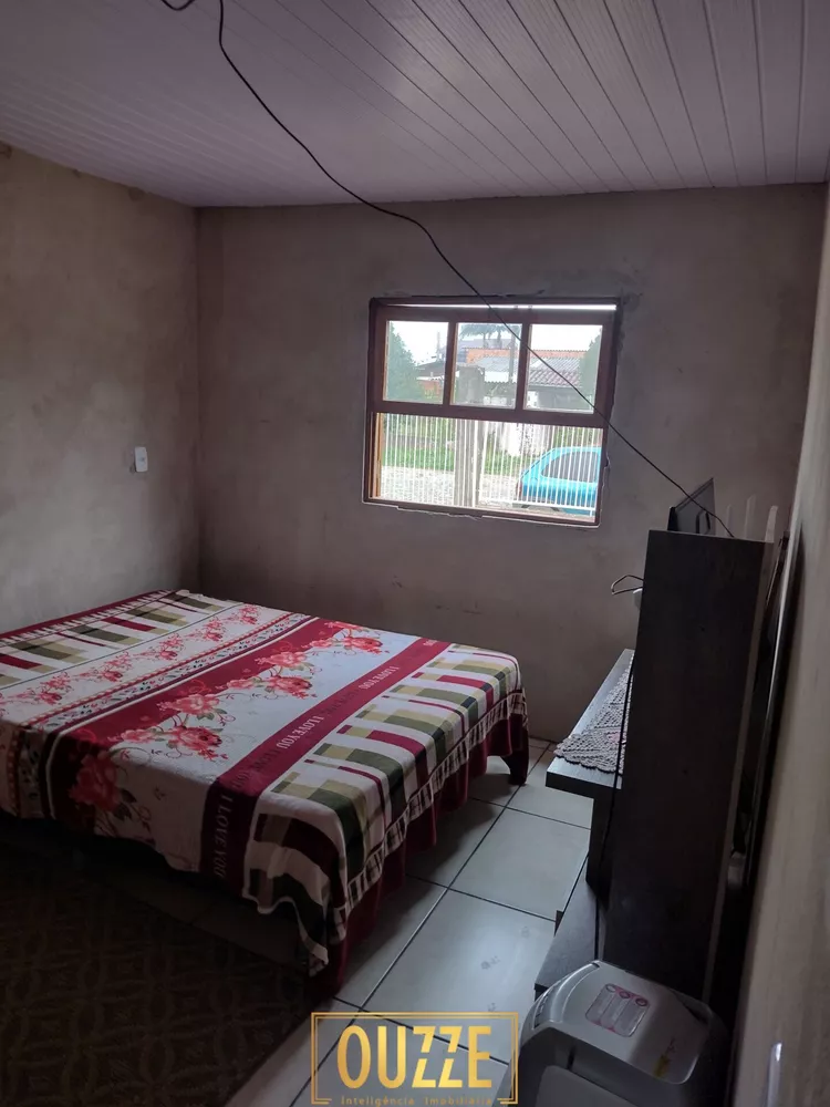 Casa à venda com 2 quartos, 100m² - Foto 3