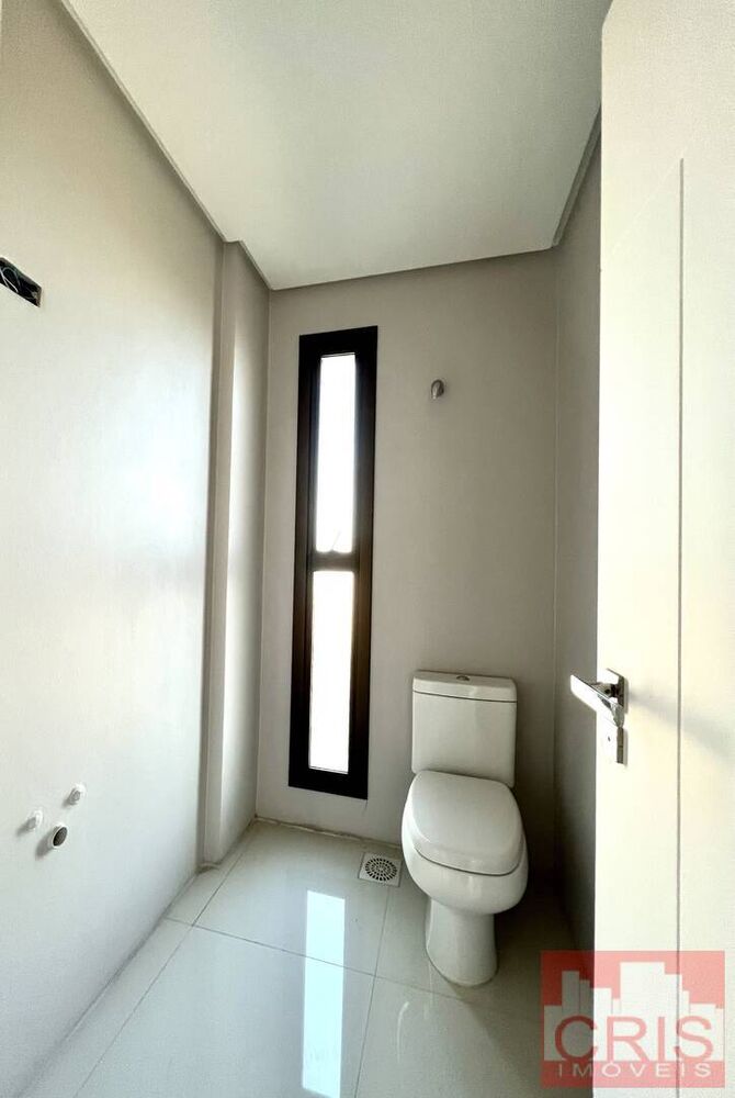 Apartamento, 3 quartos, 145 m² - Foto 2