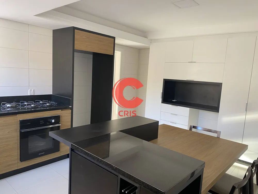 Apartamento, 3 quartos, 421 m² - Foto 2
