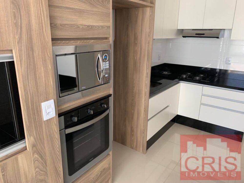 Apartamento à venda com 2 quartos, 88m² - Foto 3