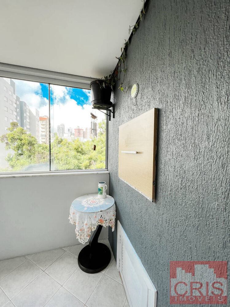 Apartamento à venda com 3 quartos, 82m² - Foto 2