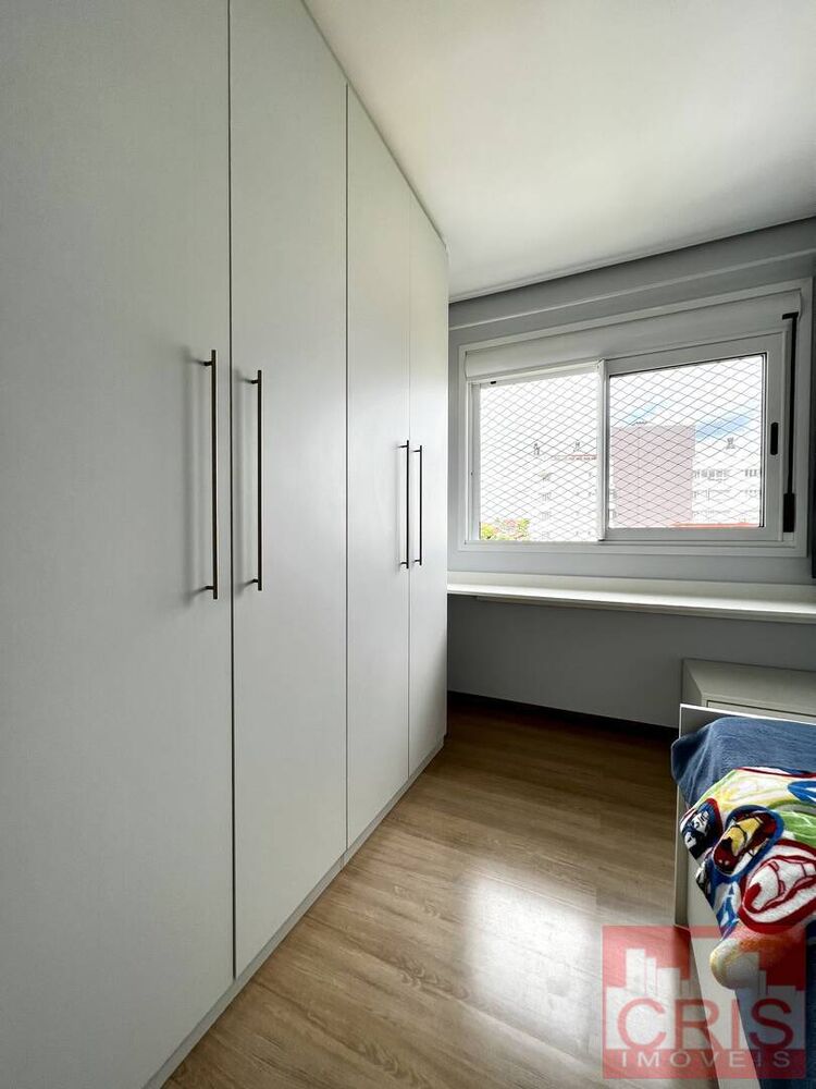 Apartamento à venda com 2 quartos, 78m² - Foto 2