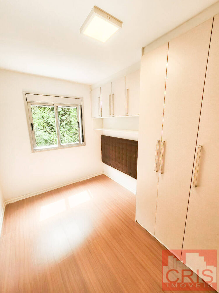 Apartamento à venda com 2 quartos, 62m² - Foto 2