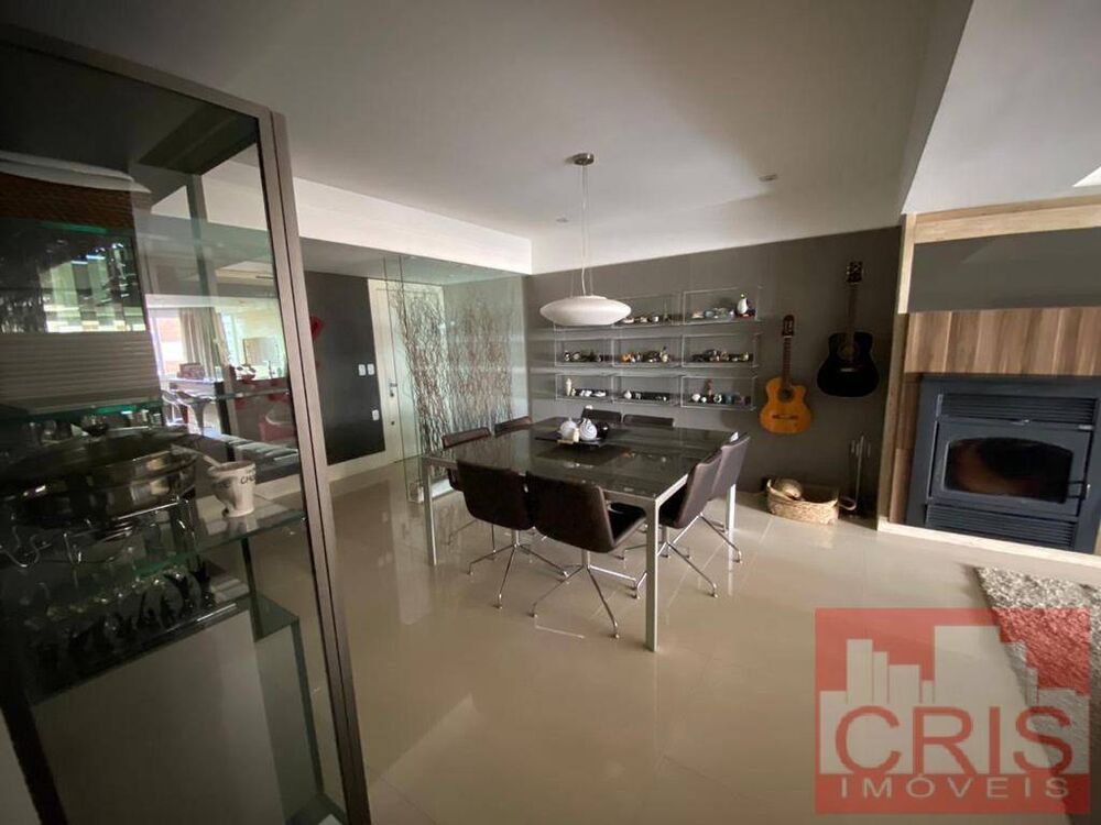 Apartamento à venda com 3 quartos, 151m² - Foto 11