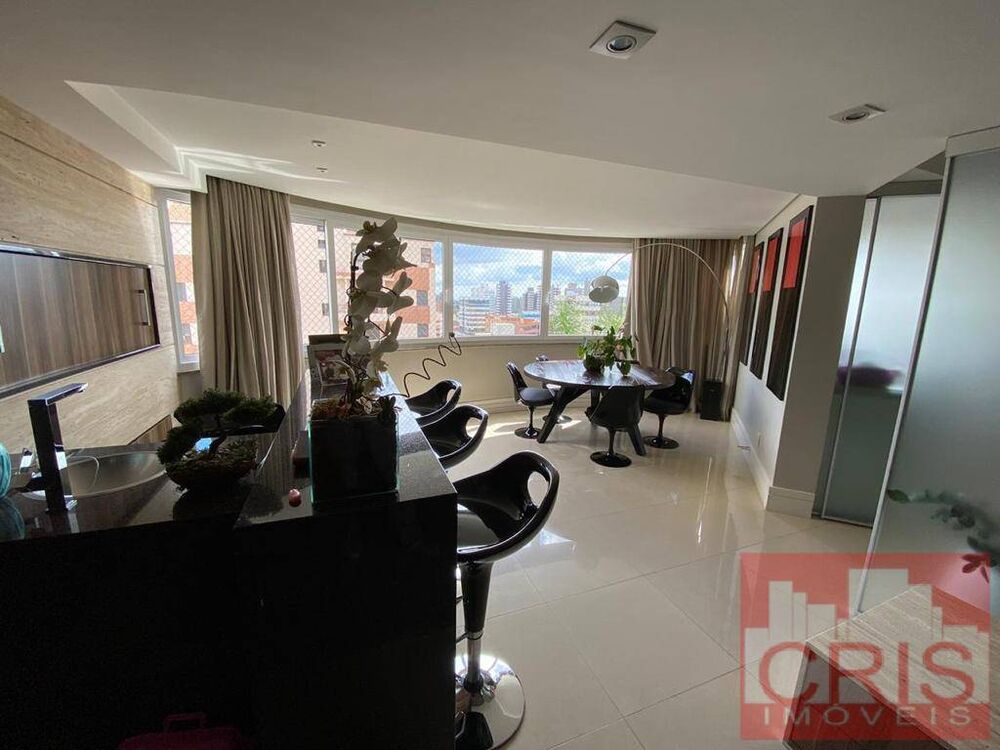 Apartamento à venda com 3 quartos, 151m² - Foto 17