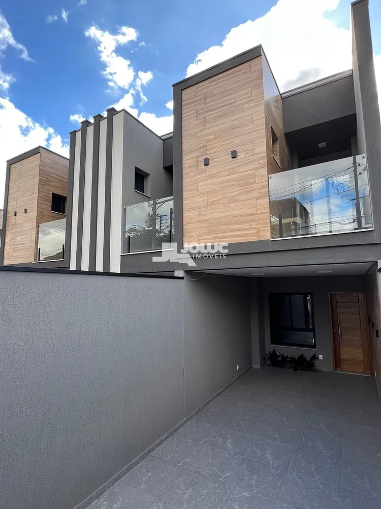 Sobrado, 3 quartos, 124 m² - Foto 1