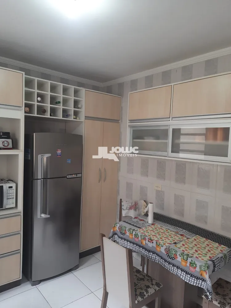 Sobrado, 2 quartos, 77 m² - Foto 2