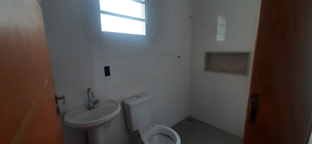 Casa à venda com 2 quartos, 90m² - Foto 5